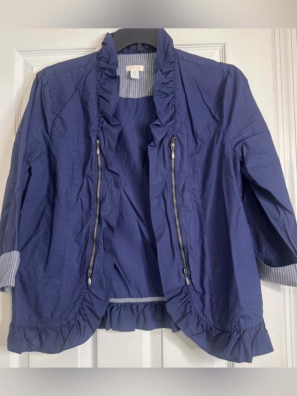 Chico’s Navy Ruffle-Trim Blazer Jacket Size 2 (women’s size large)